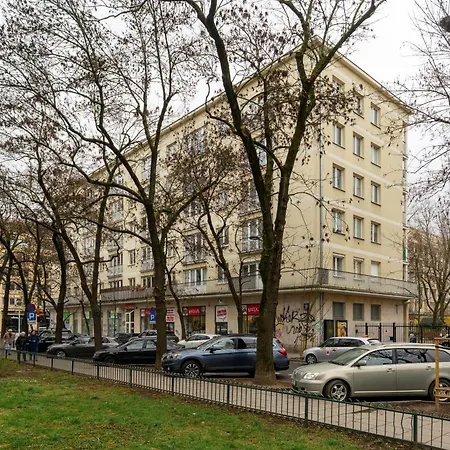 Hoza Heart Of By Bookinghost * Warszawa
