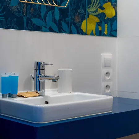 Hoza Heart Of By Bookinghost * وارسو