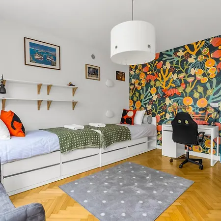 Hoza Heart Of By Bookinghost Appartement Warschau