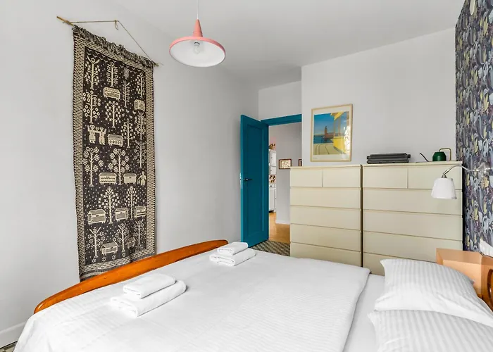 Hoza Heart Of By Bookinghost Apartment