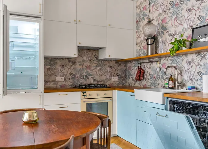 Apartment Hoza Heart Of By Bookinghost